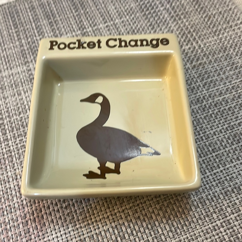 Vintage pocket change holder and potpourri press
